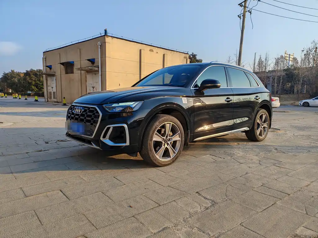 Audi Q5L 2023