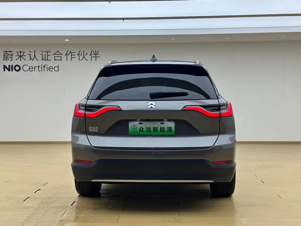 NIO ES8 — миниатюра 24