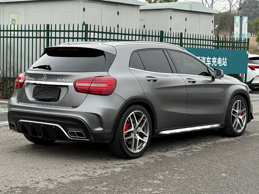 Mercedes-Benz GLA A MG 2017 AMG GLA 45 4MATIC