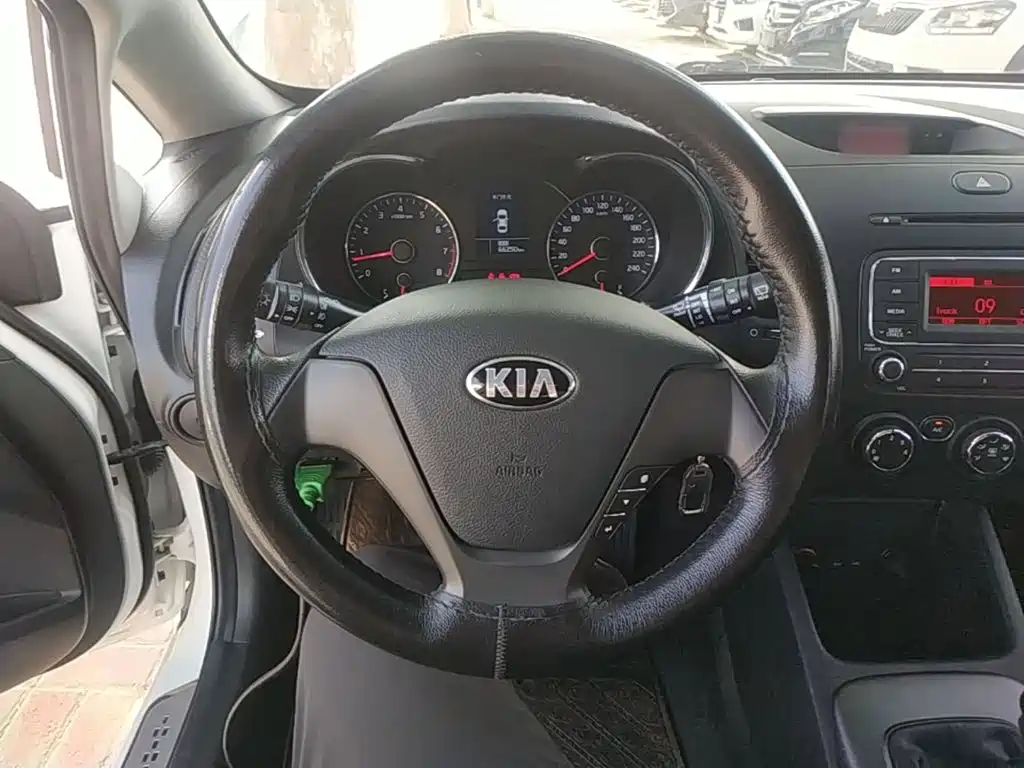 Kia K3S — миниатюра 11