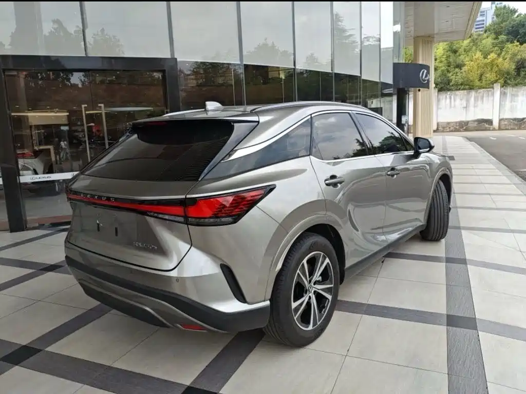 Lexus RX — миниатюра 2