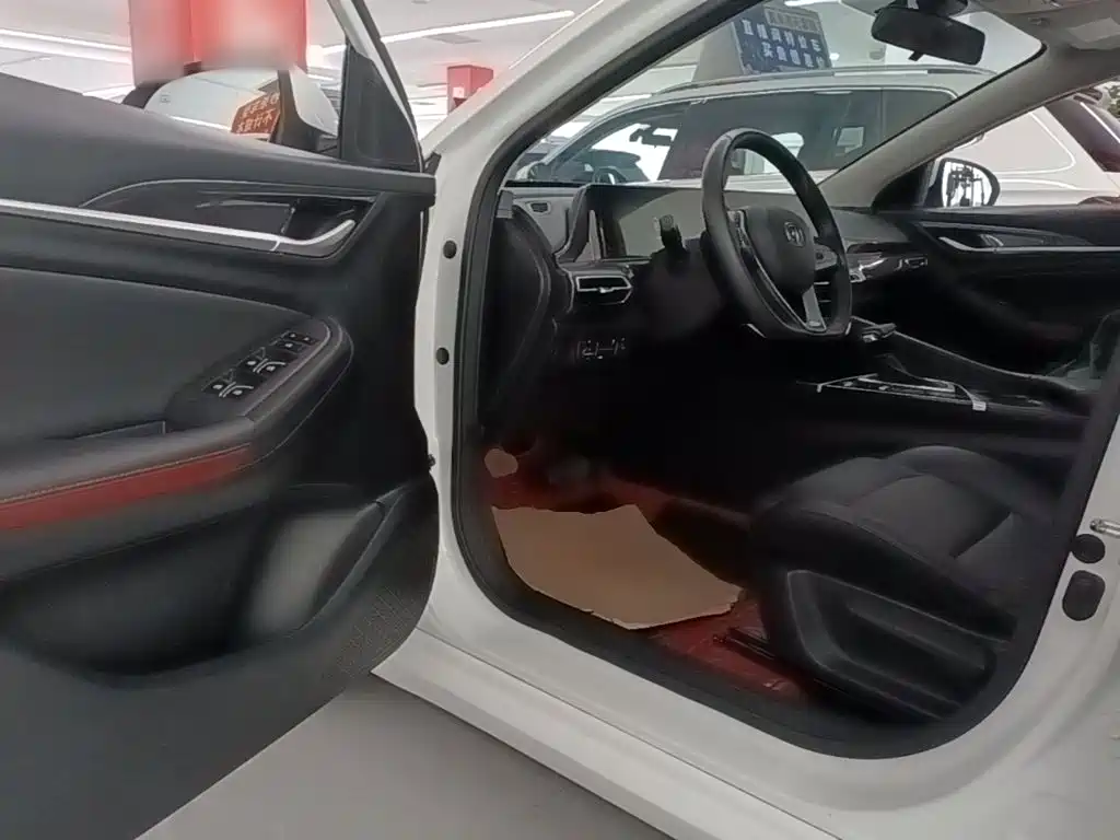 Changan Eado — миниатюра 14