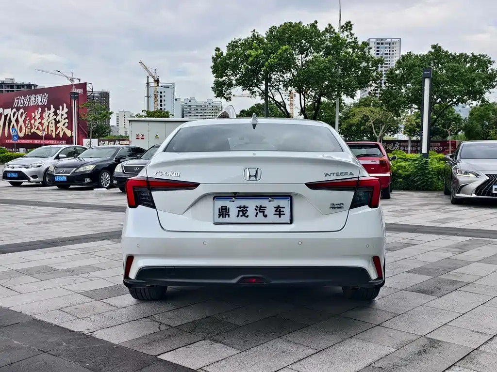 Honda Integra — миниатюра 4