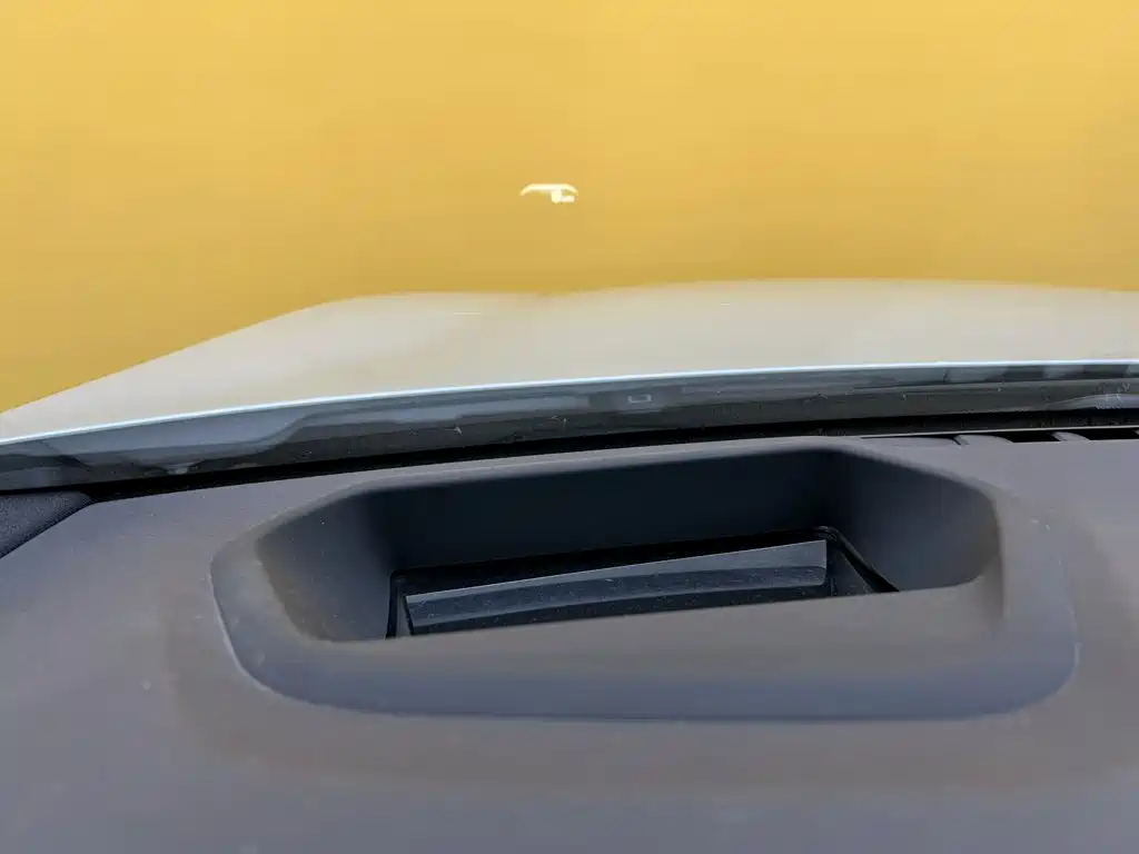 BMW 5 Series — миниатюра 14
