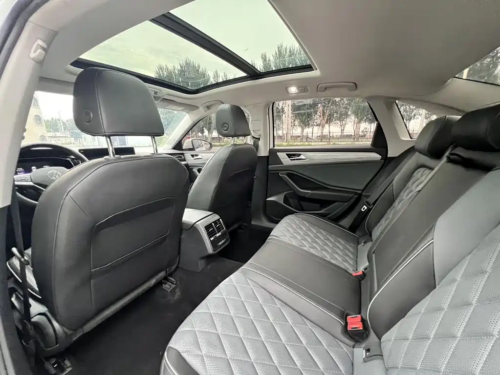 Volkswagen Sagitar — миниатюра 15