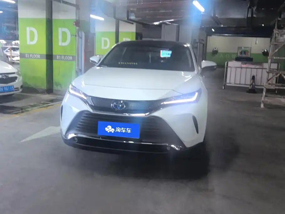 Toyota Harrier — миниатюра 2