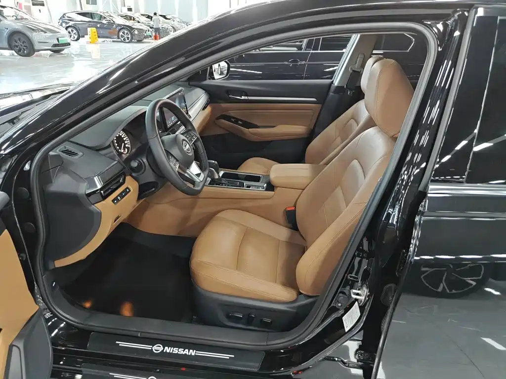 Nissan Teana — миниатюра 17