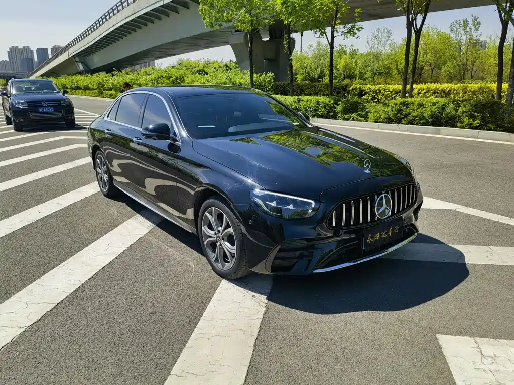 Mercedes-Benz E-Class E 2022 E 300 L Sport Fashion