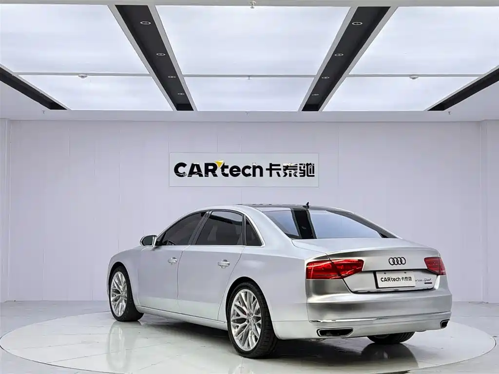 Audi A8 2011 A8L W12 6.3 FSI quattro