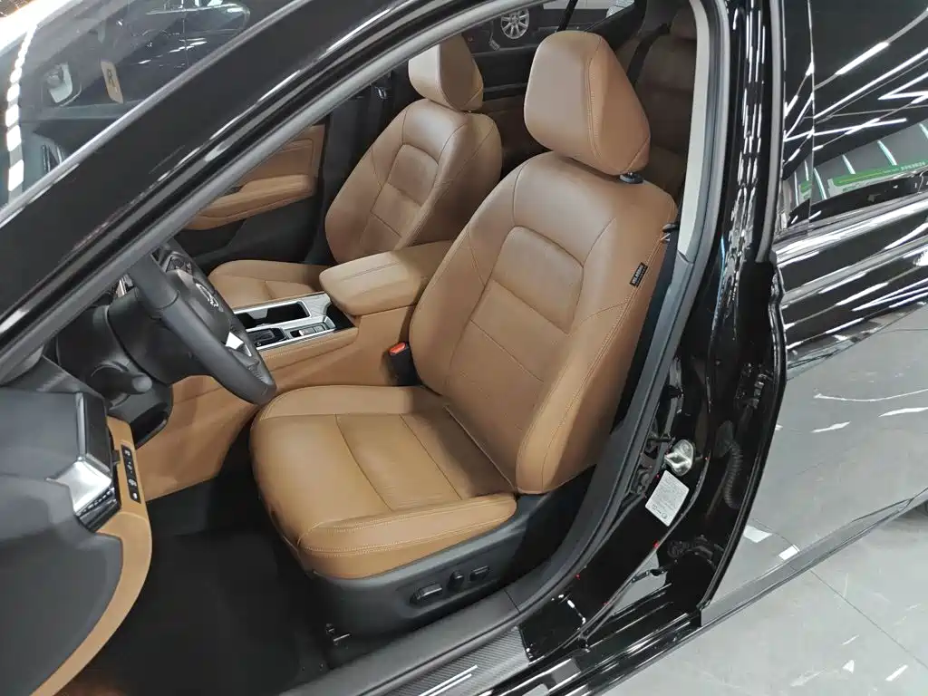 Nissan Teana — миниатюра 18