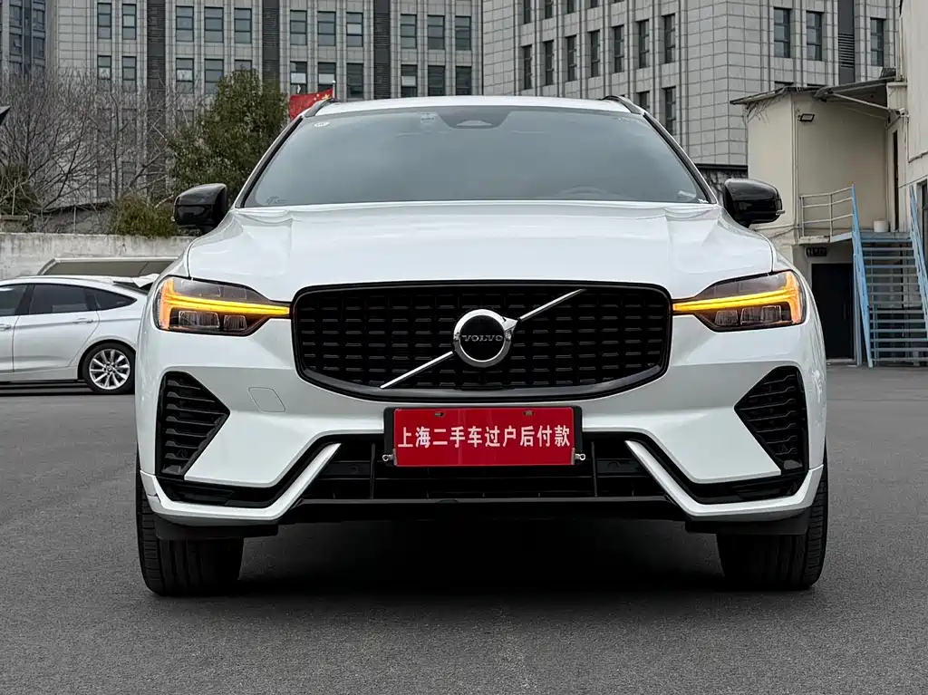 Volvo XC60 2022