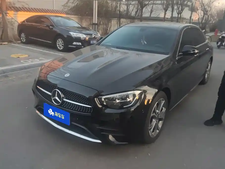 Mercedes-Benz E-Class 2023