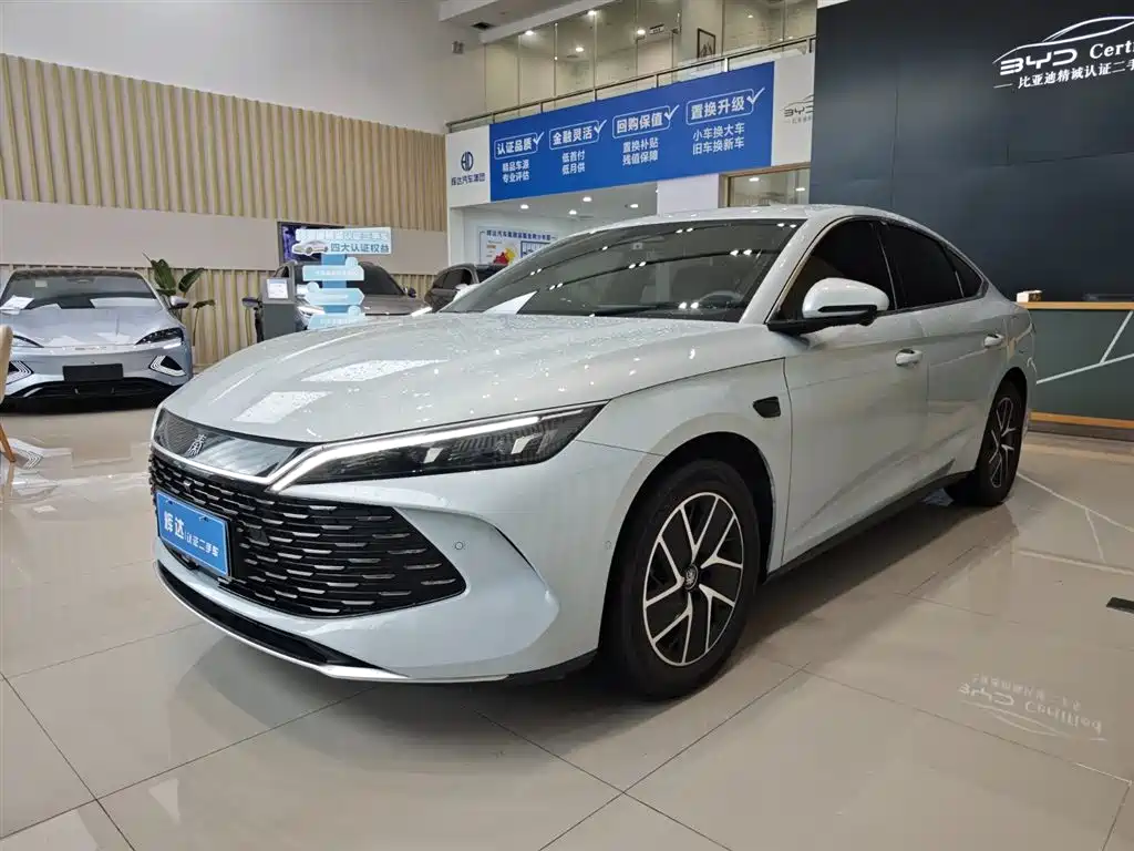 2025 BYD Qin - zdjęcie 1 z 23