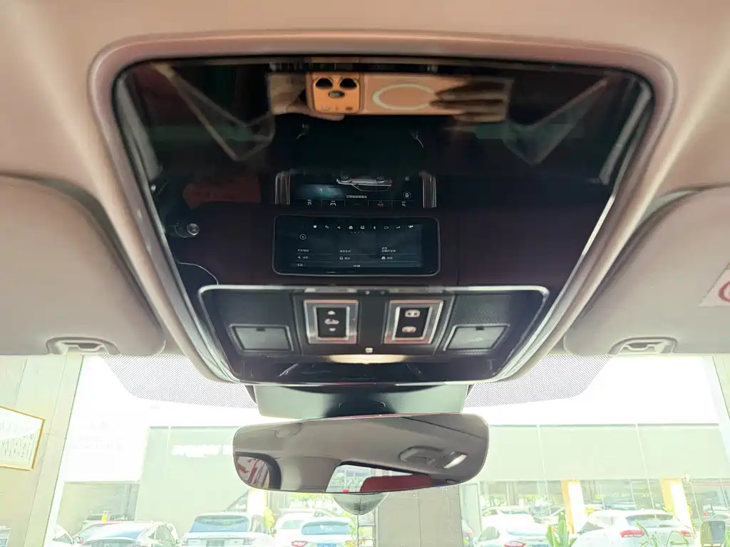 Land Rover Sport — миниатюра 10