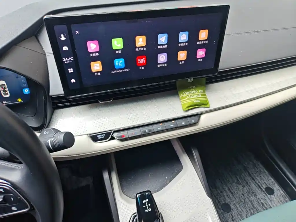 Geely L HiP — миниатюра 18