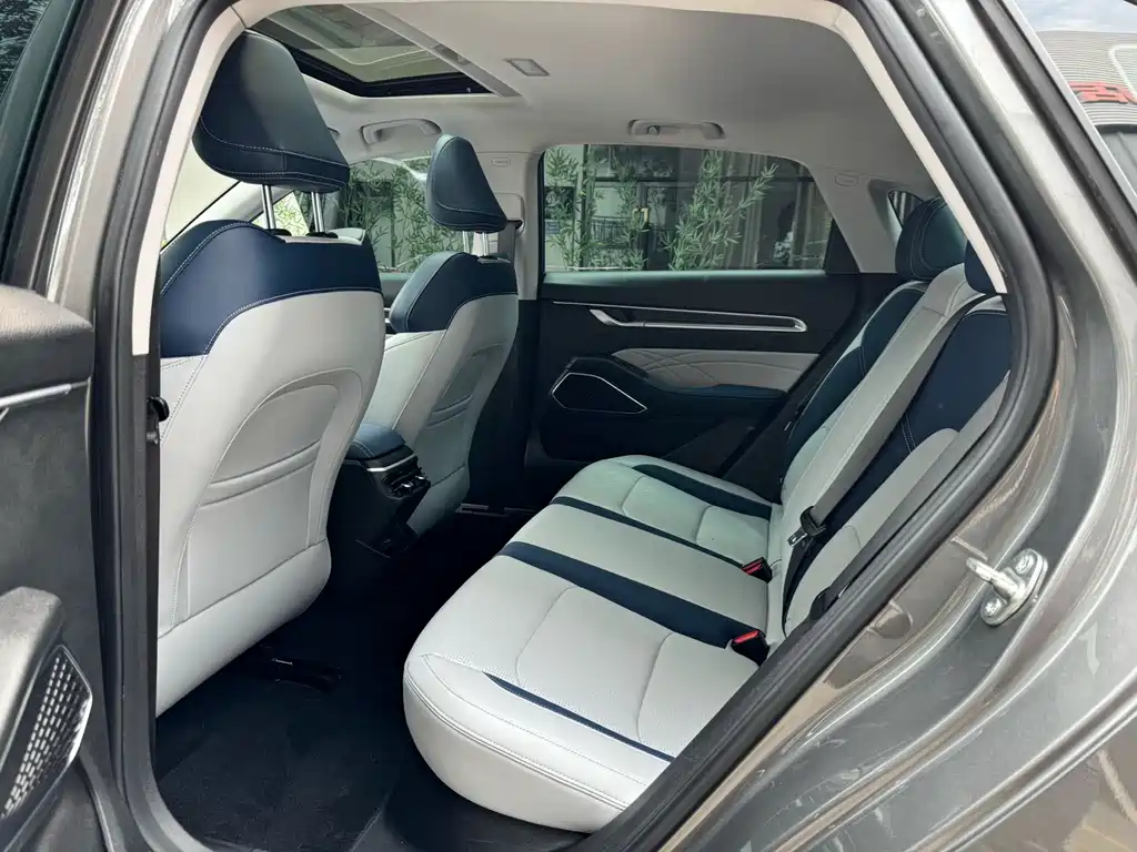 GEELY AUTOMOBILE EMGRAND