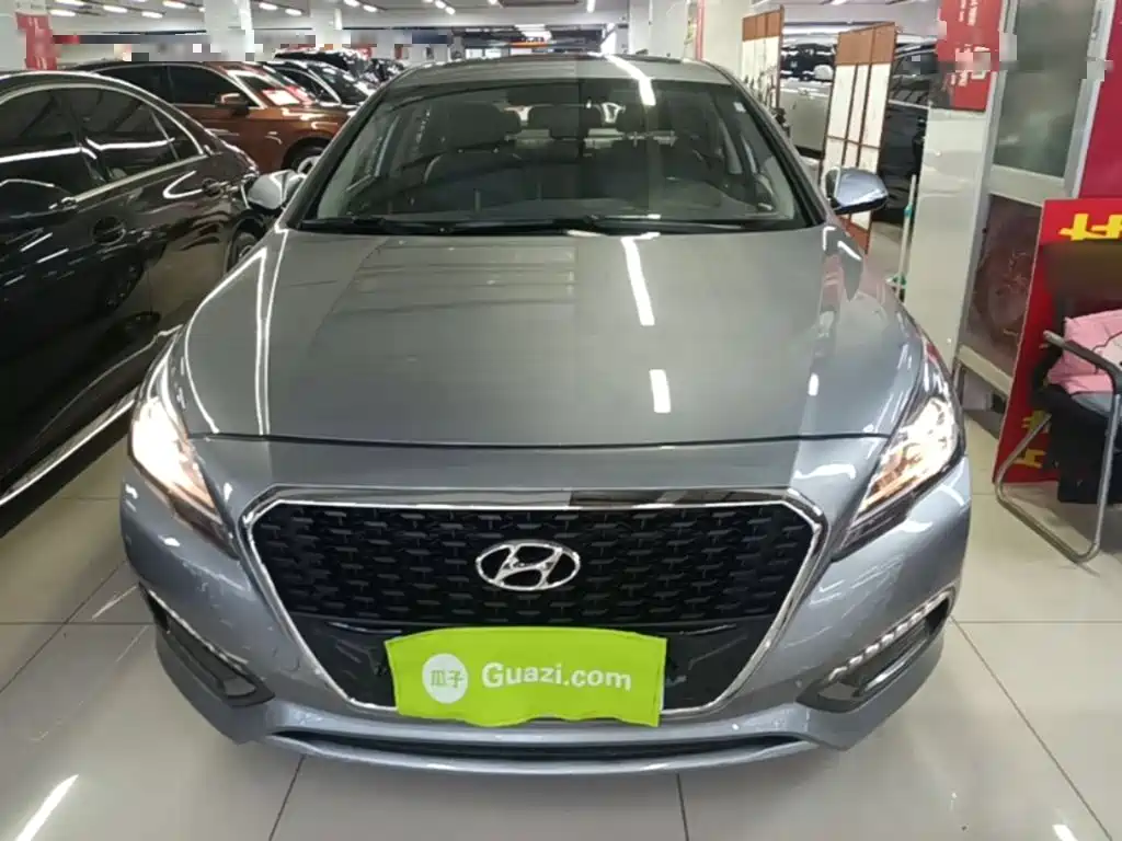 Hyundai Sonata — миниатюра 3