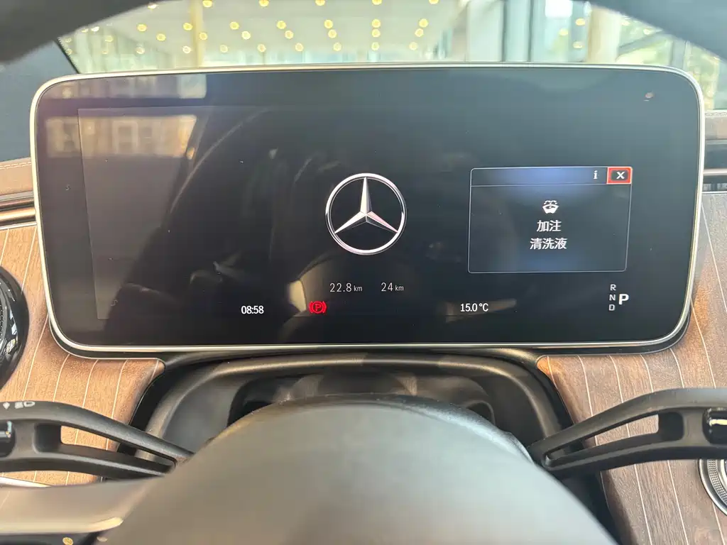 MERCEDES-BENZ EQE SUV