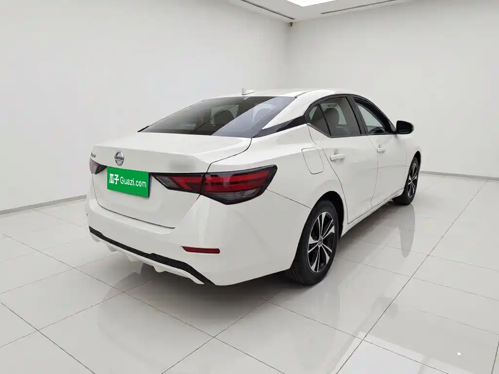 Nissan Sylphy — миниатюра 6