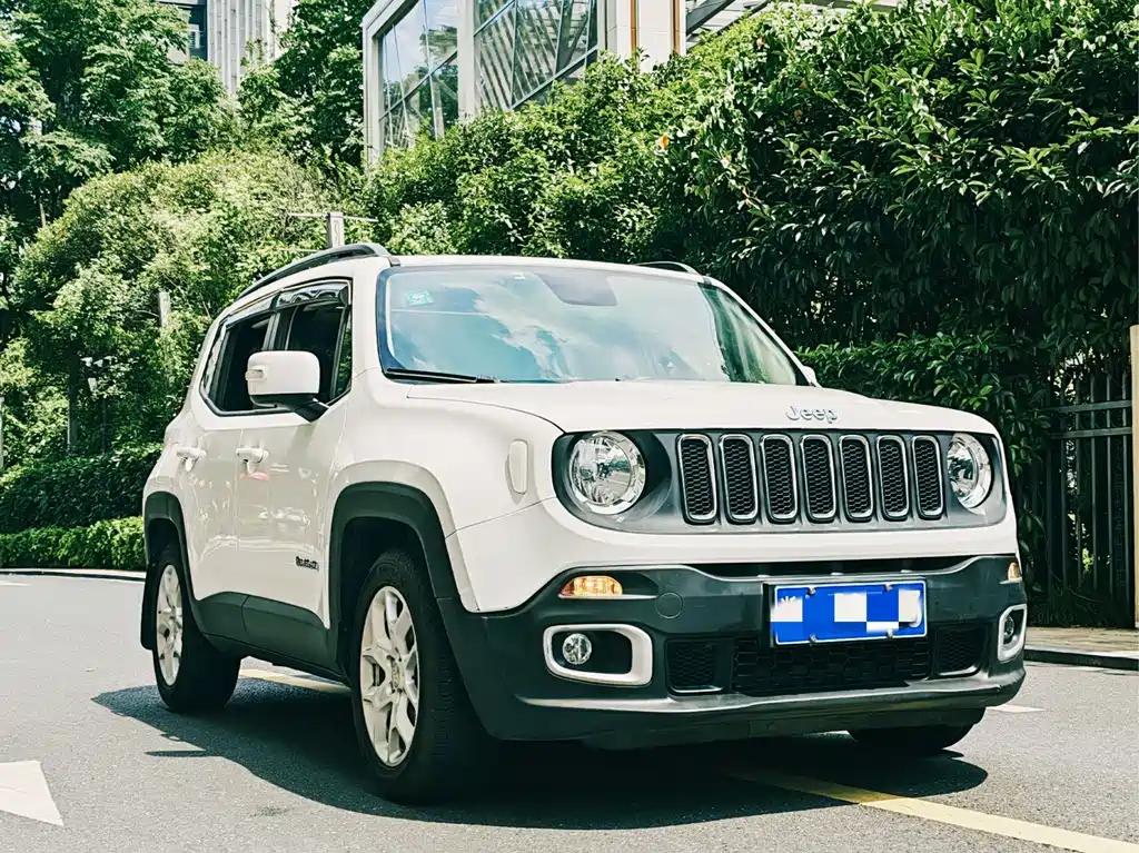 Jeep Renegade — миниатюра 3