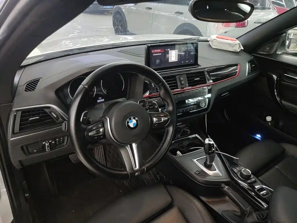 BMW 2 Series (Import) — миниатюра 6
