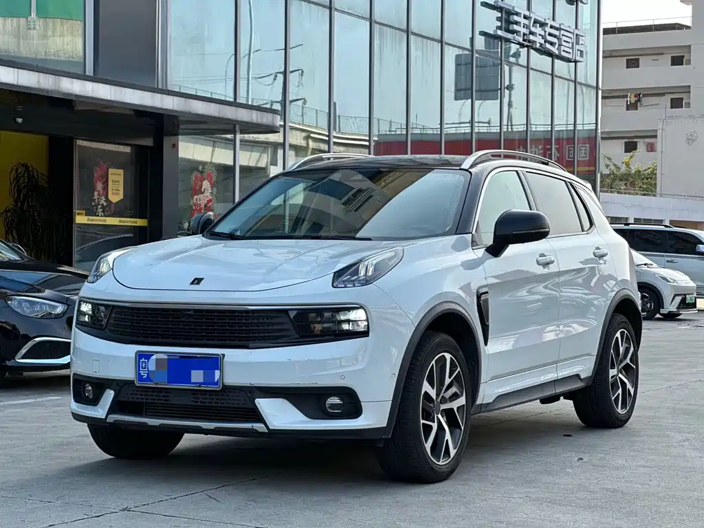 Lynk & Co 01 2018