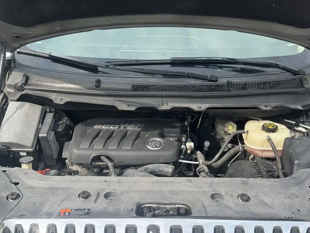 Buick GL8 2011 2.4L LT Luxury Executive