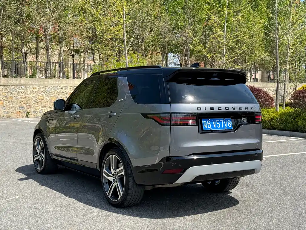 Land Rover Discovery 2023 360PS