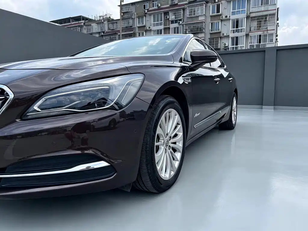 Buick LaCrosse 2016 28T Luxury