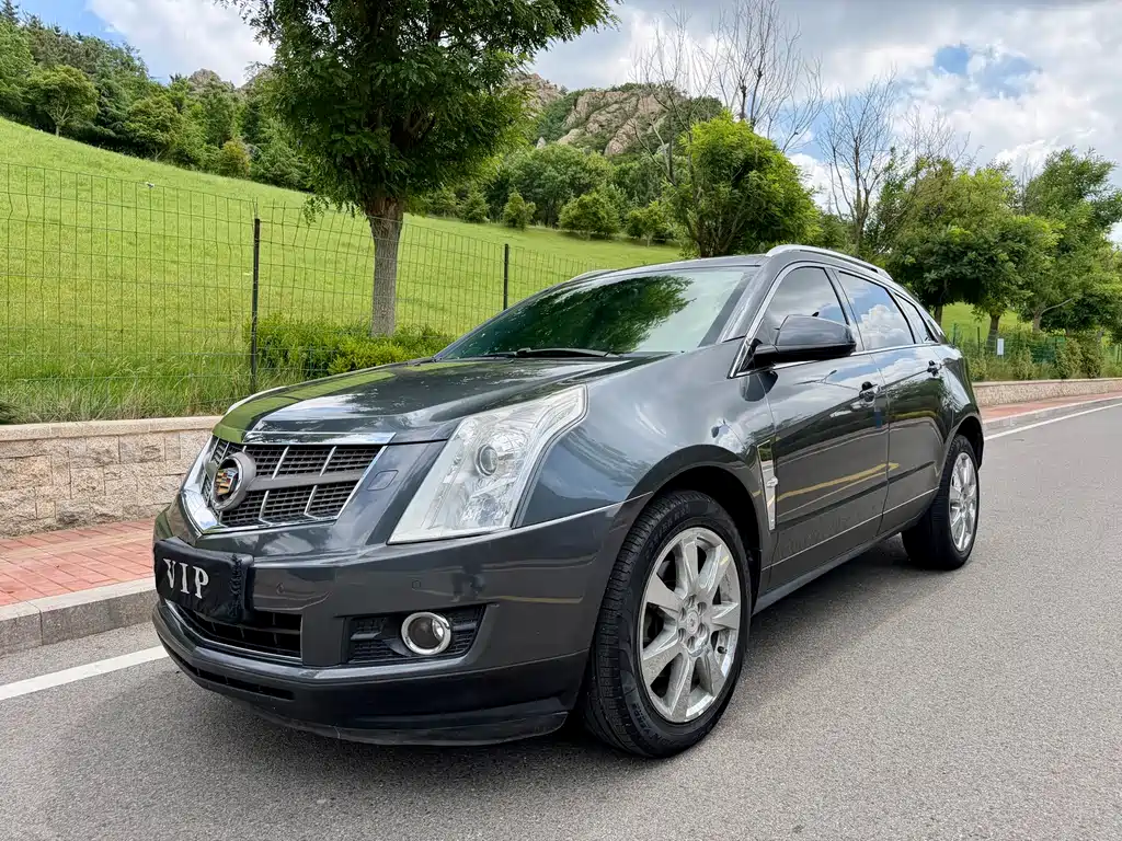 Cadillac SRX 2010