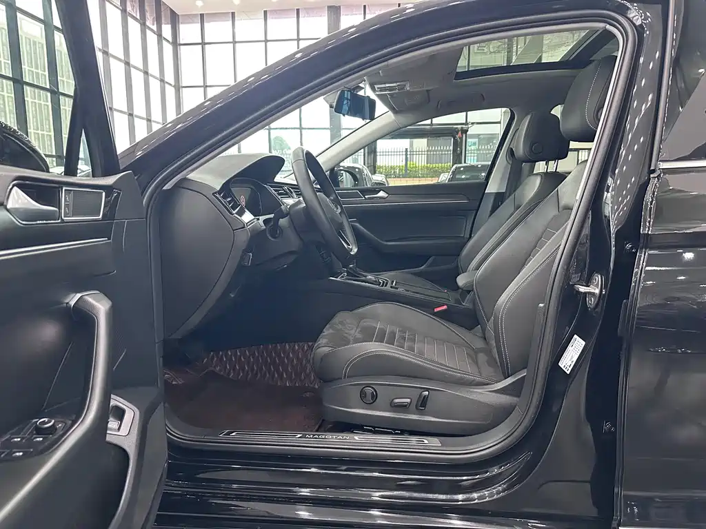 Volkswagen Magotan — миниатюра 4
