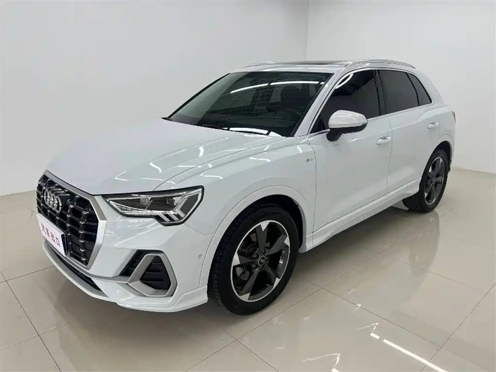 Audi Q3 2022