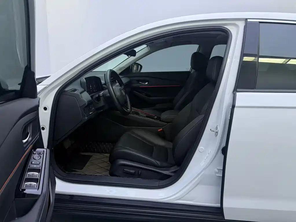 Honda Accord — миниатюра 10