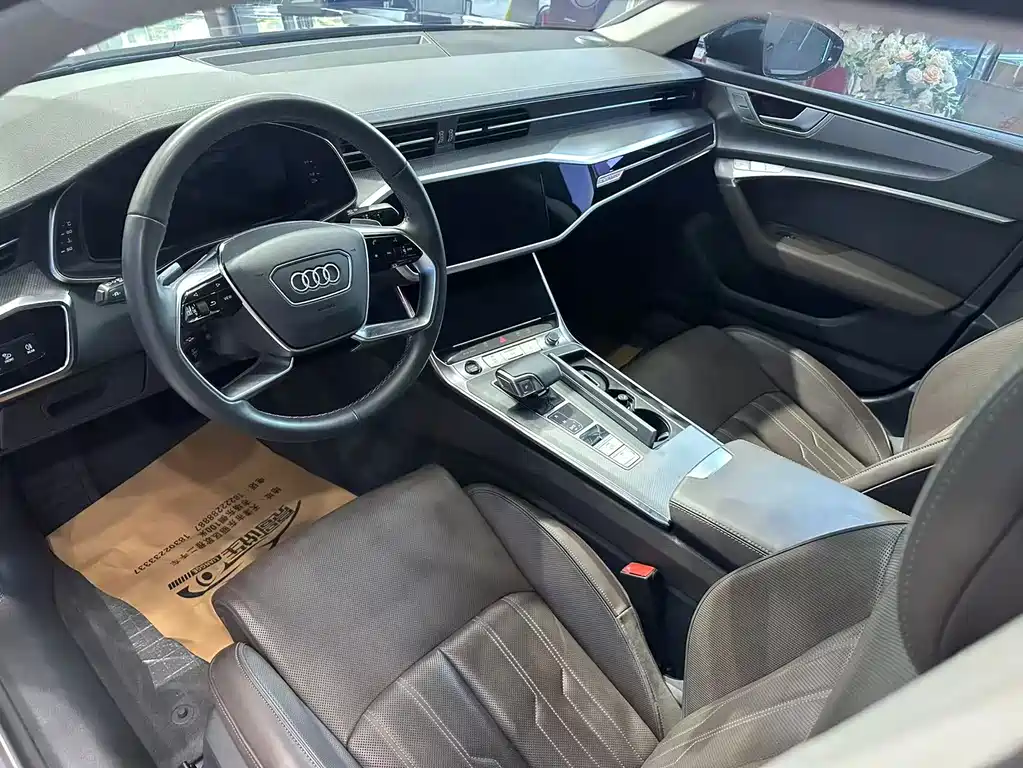 Audi A7L — миниатюра 11