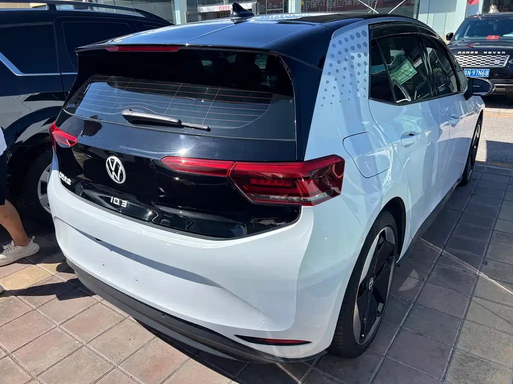 Volkswagen ID.3 — миниатюра 5