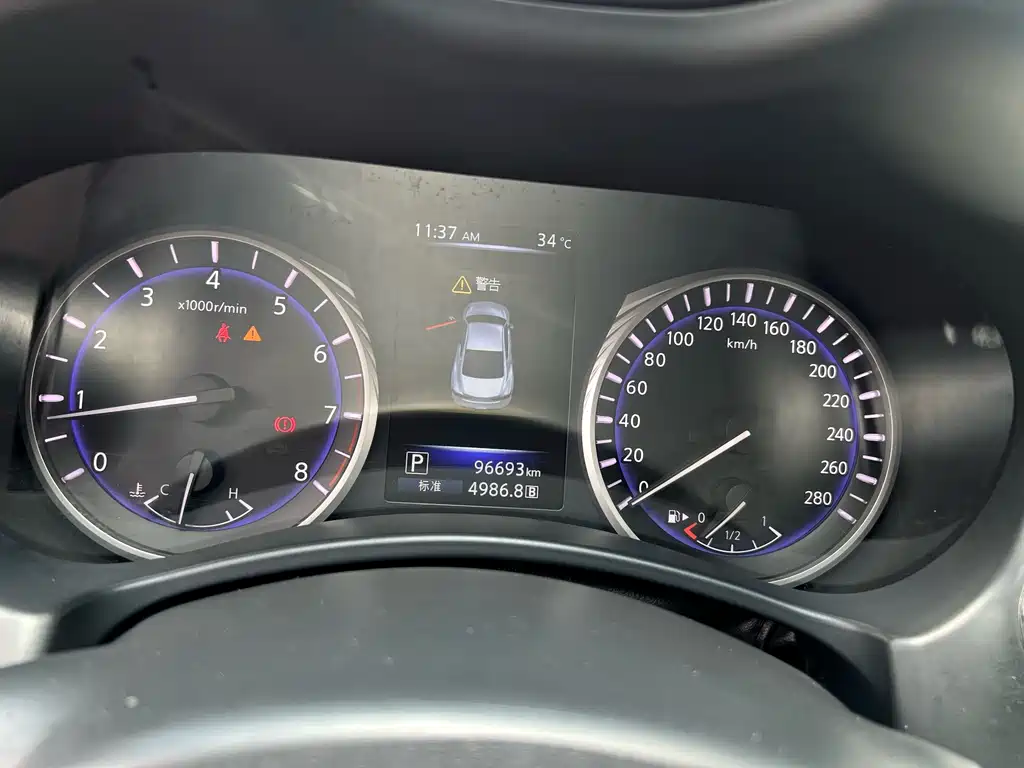 Infiniti Q60 — миниатюра 22
