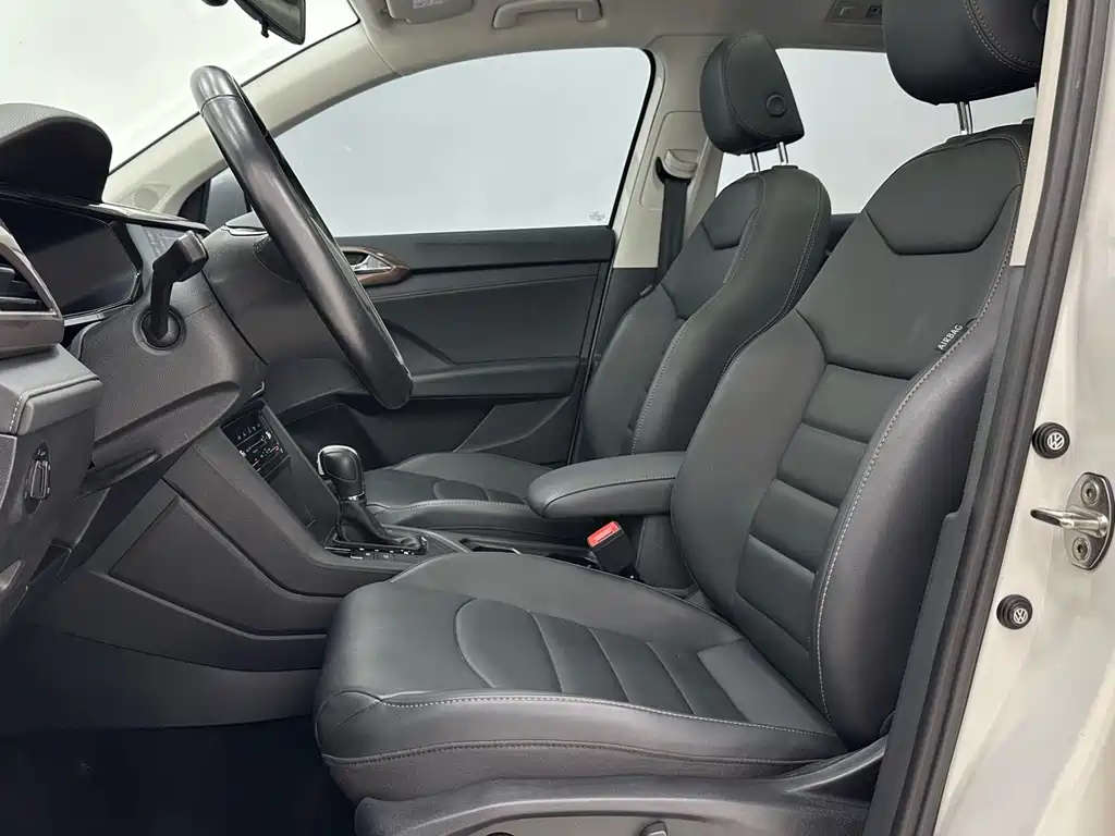 Volkswagen Tharu — миниатюра 7
