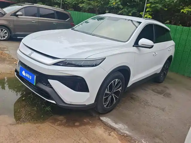 2025 BYD Song Plus