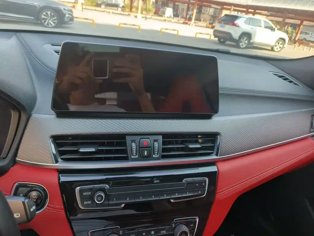 BMW X2 — миниатюра 9