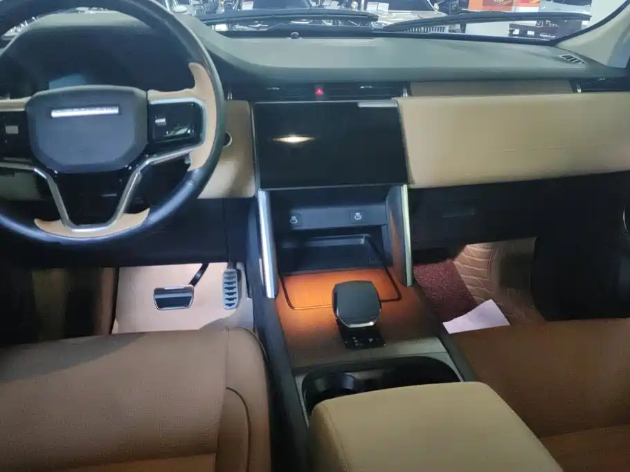 Land Rover Discovery Sport — миниатюра 16