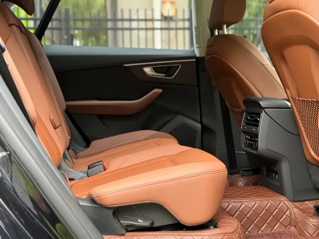 Audi Q8 — миниатюра 6