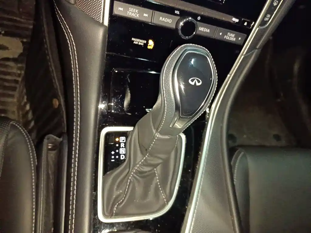 Infiniti Q50L — миниатюра 17