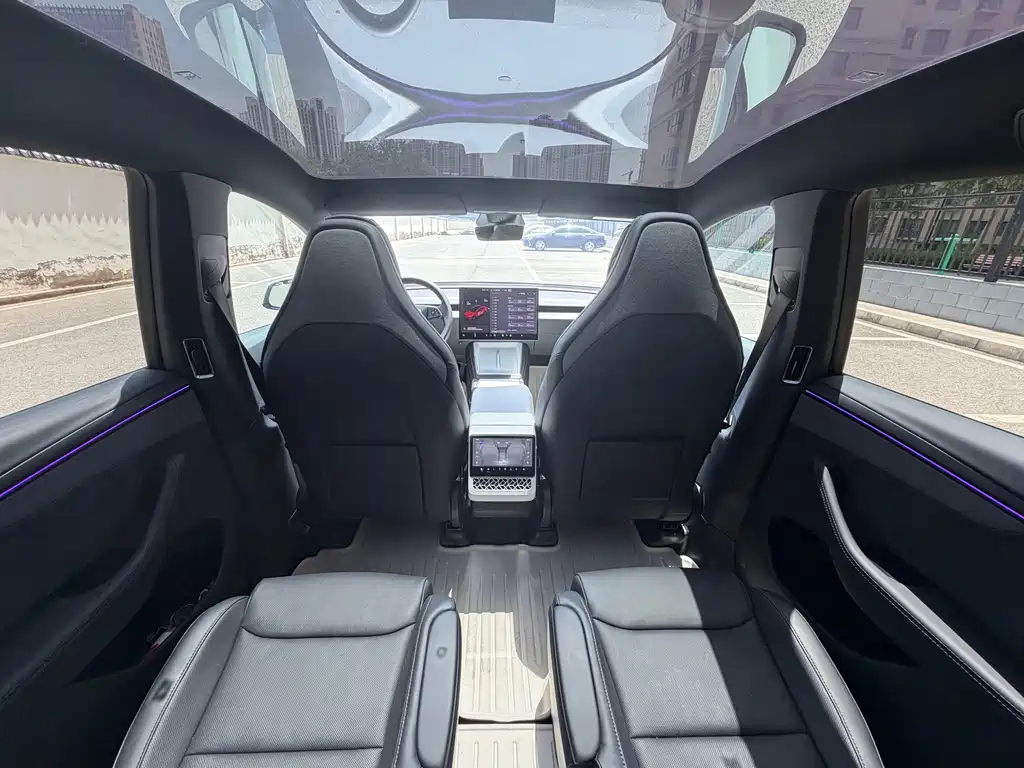 Tesla Model Y L — фотографии объявления, Фото 14