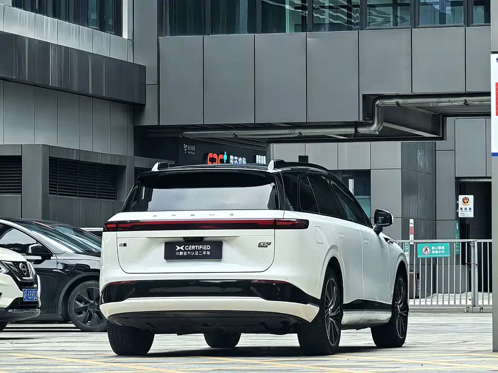 XPeng G9 — миниатюра 7