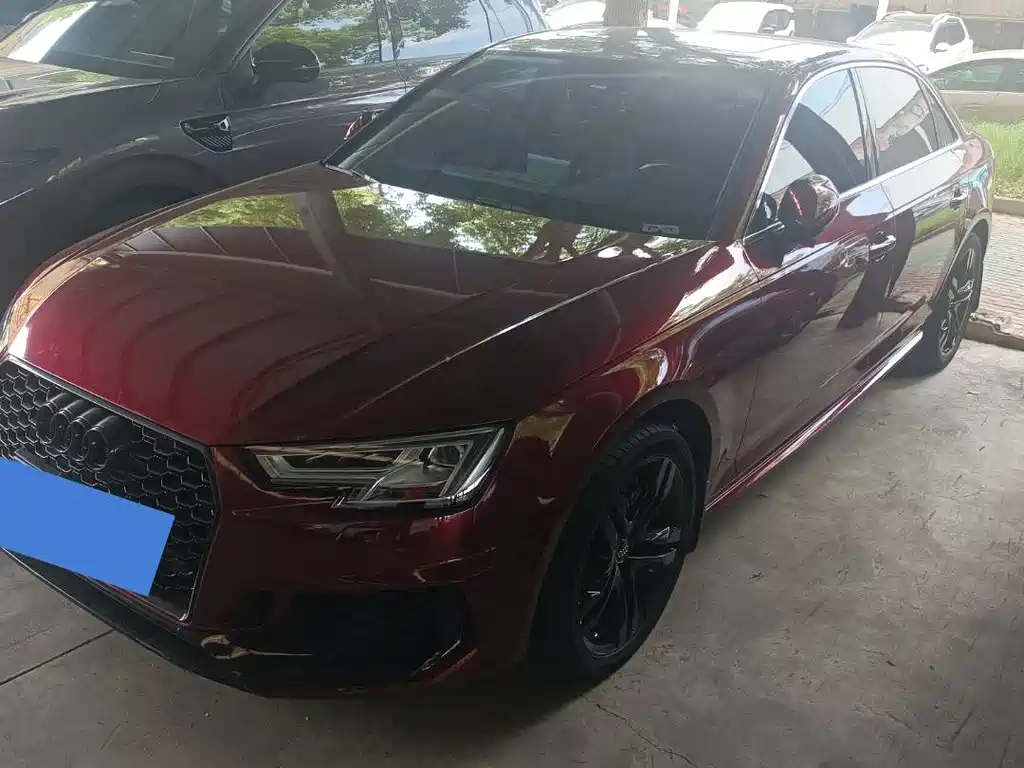 Audi A4L 2019
