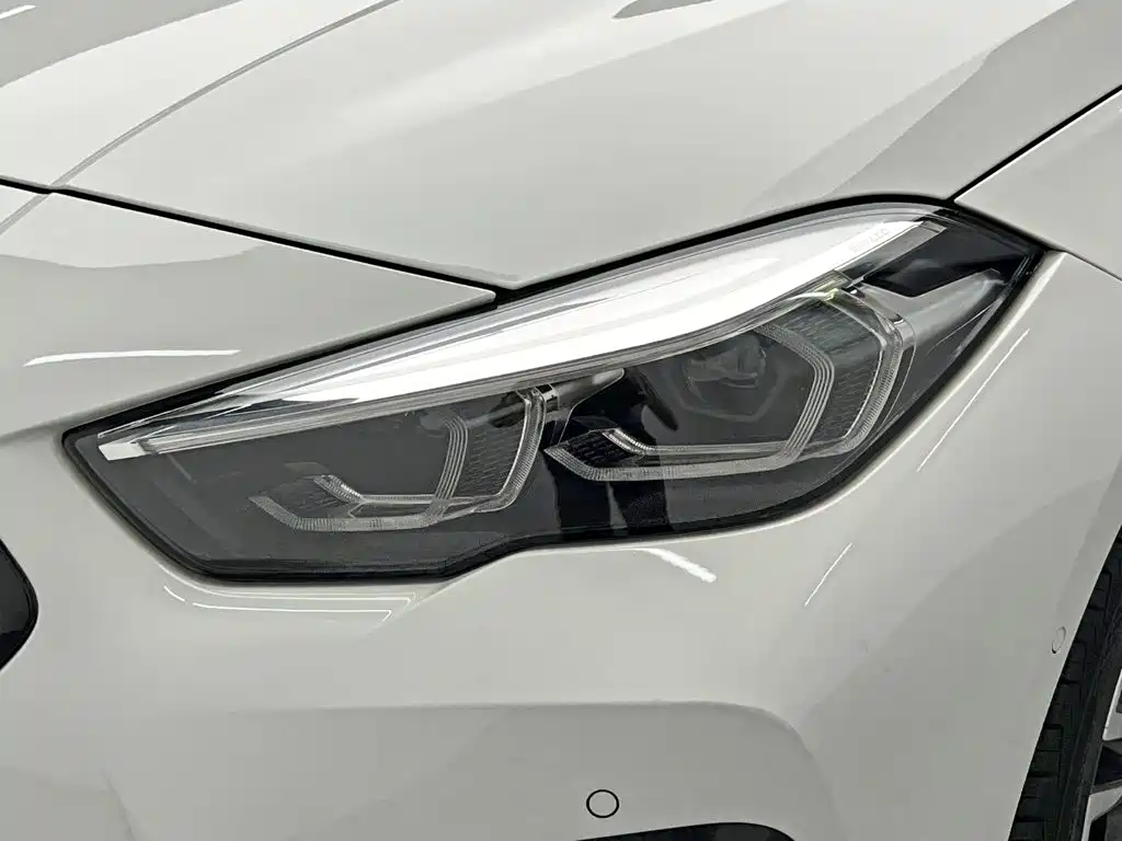 BMW 2 Series (Import) — миниатюра 9