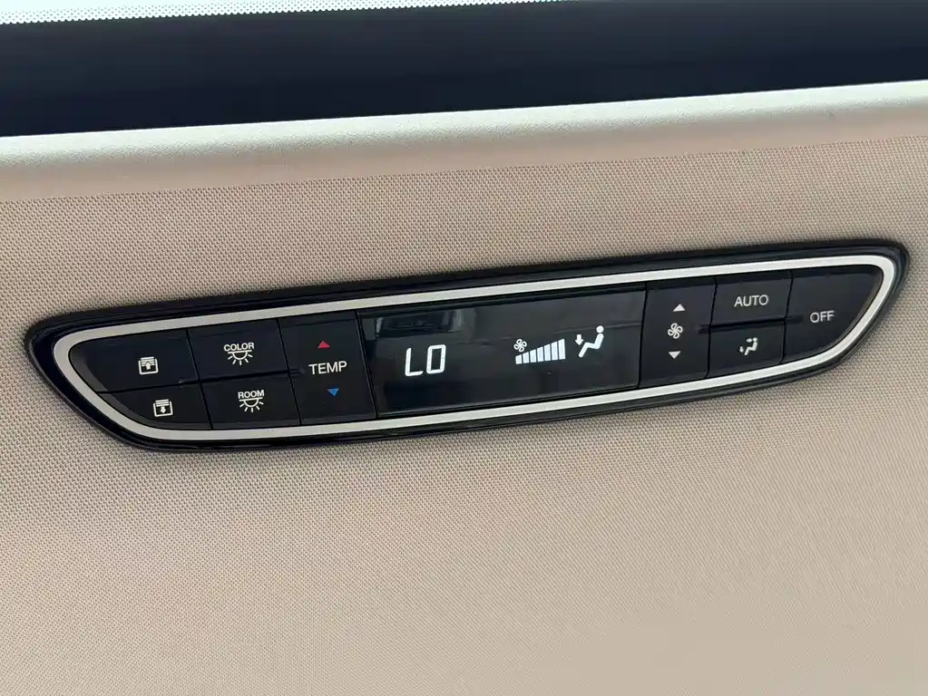 GAC Motor Trumpchi M8 — миниатюра 23