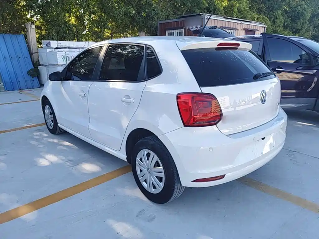 Volkswagen Polo — миниатюра 5