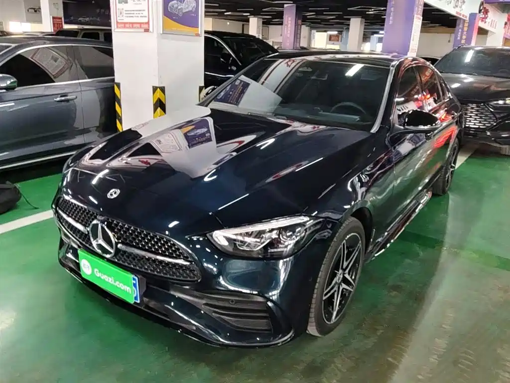 Mercedes-Benz C-Class 2024