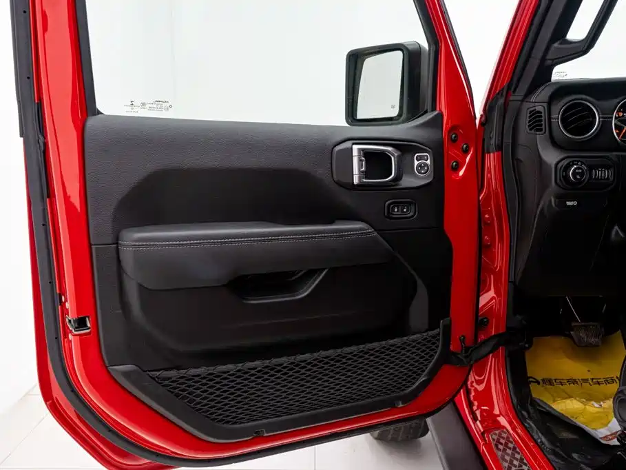 Jeep Gladiator — миниатюра 18